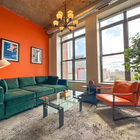 South Loop 3Br Apartment Near Lakefront Trail, Field Museum & Adler Planetarium