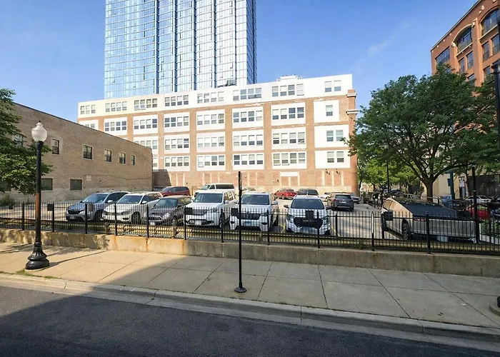 Apartamento South Loop 3br Near Lakefront Trail, Field Museum & Adler Planetarium
