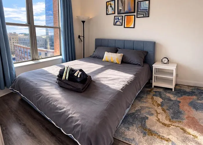 Apartamento South Loop 3br Near Lakefront Trail, Field Museum & Adler Planetarium